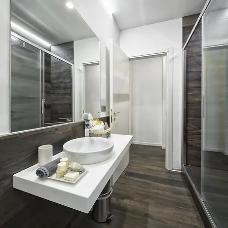 Vogue Luce * Voghera